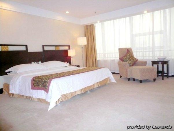 Grand Tower Hotel 济南 客房 照片